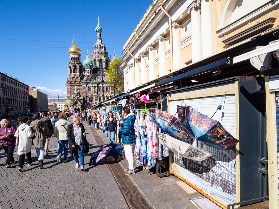 Сувениры в Санкт-Петербурге