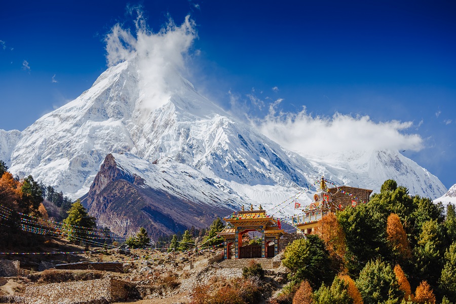 Вид на гору Манаслу, Гималаи