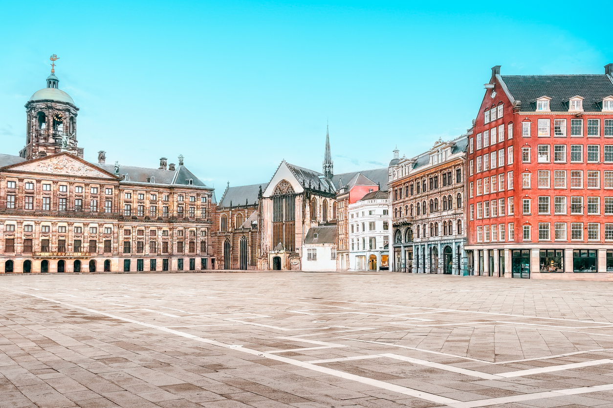 Площадь Дам в Амстердаме