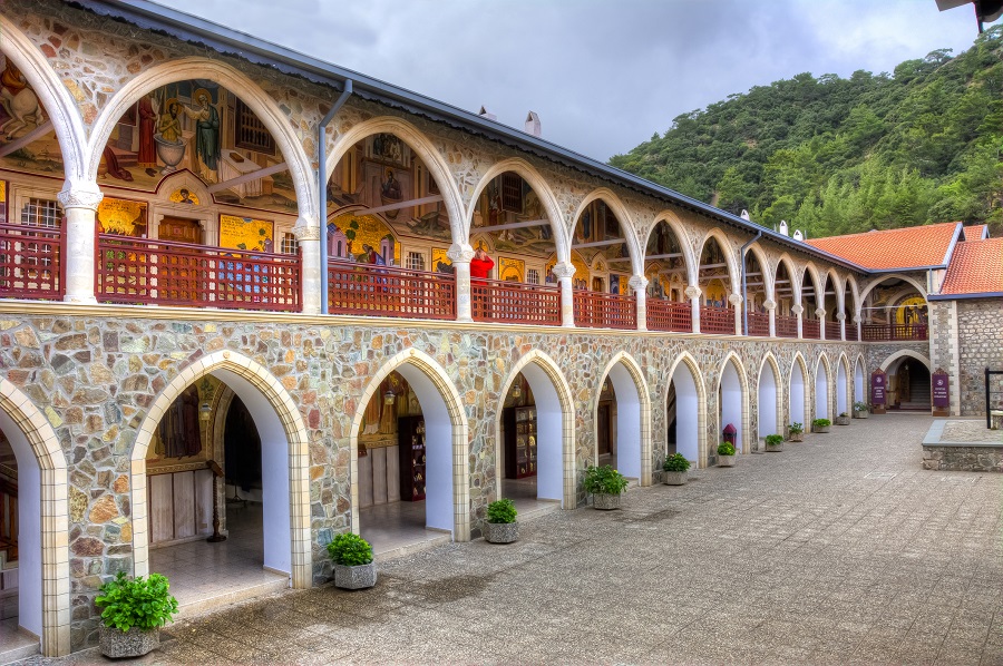 Монастырь Киккос в горах Троодос