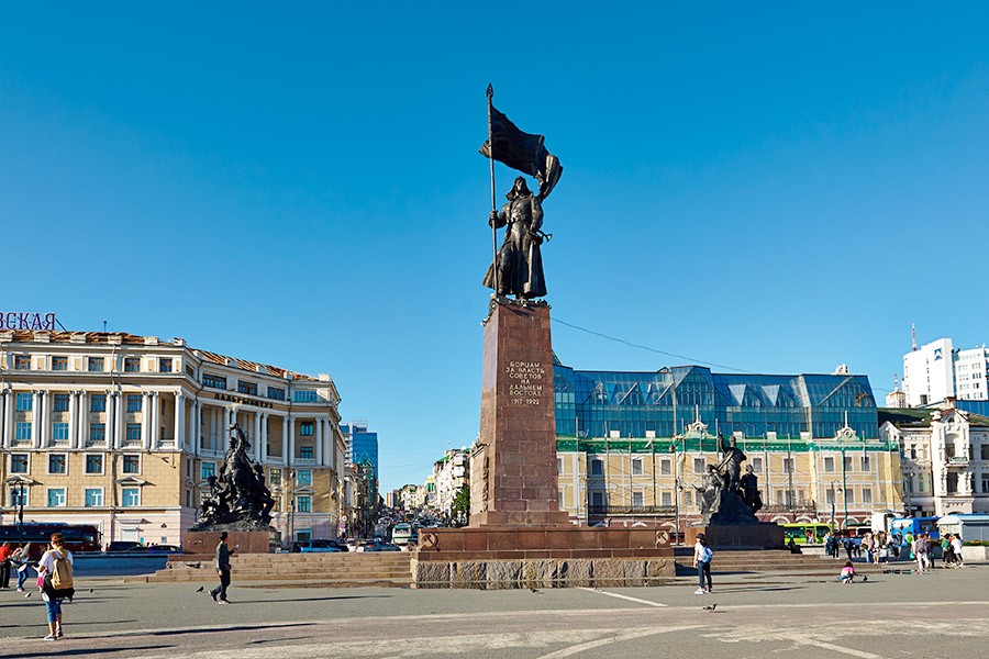  Памятник Борцам за власть Советов, Владивосток 