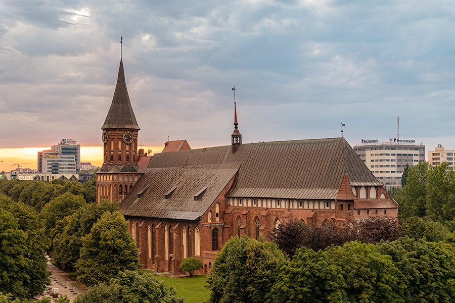  Кафедральный собор в историческом районе Калининграда 