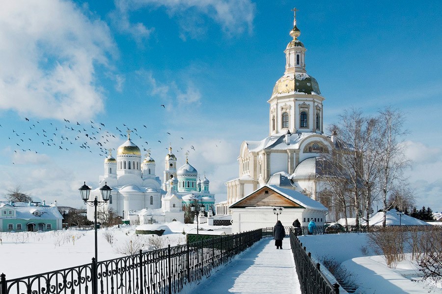 Серафимо-Дивеевский женский монастырь в Нижегородской области 