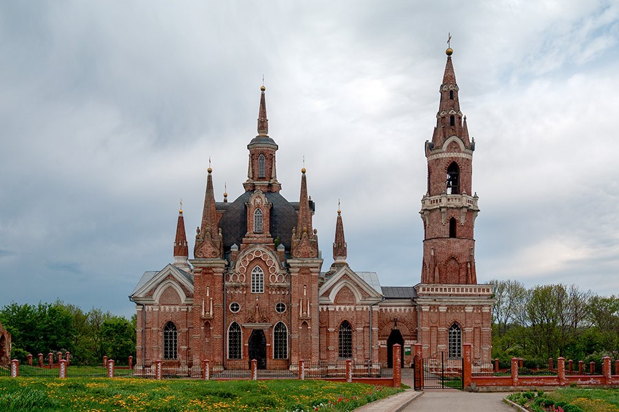  Знаменский храм в селе Вешаловка 