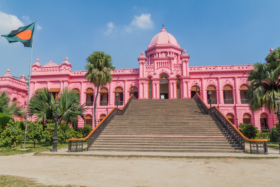 Дворец Ahsan Manzil