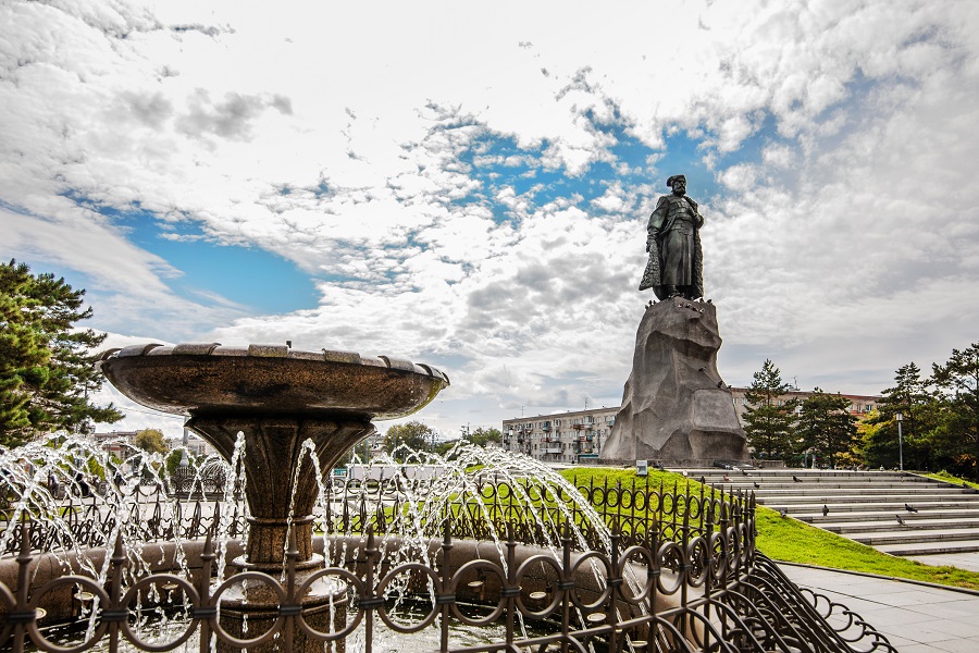  Памятник Ерофею Павловичу Хабарову, Хабаровск 