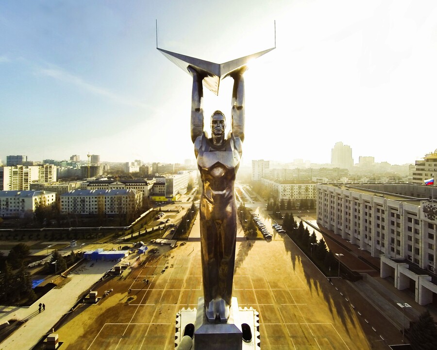 Монумент славы на одноимённой площади в Самаре. Фото: wikimedia/Kakvse