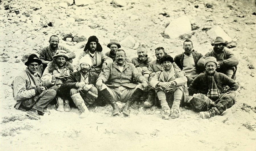 Участники британской экспедиции на Эверест в 1922 году.  Фото: общественное достояние