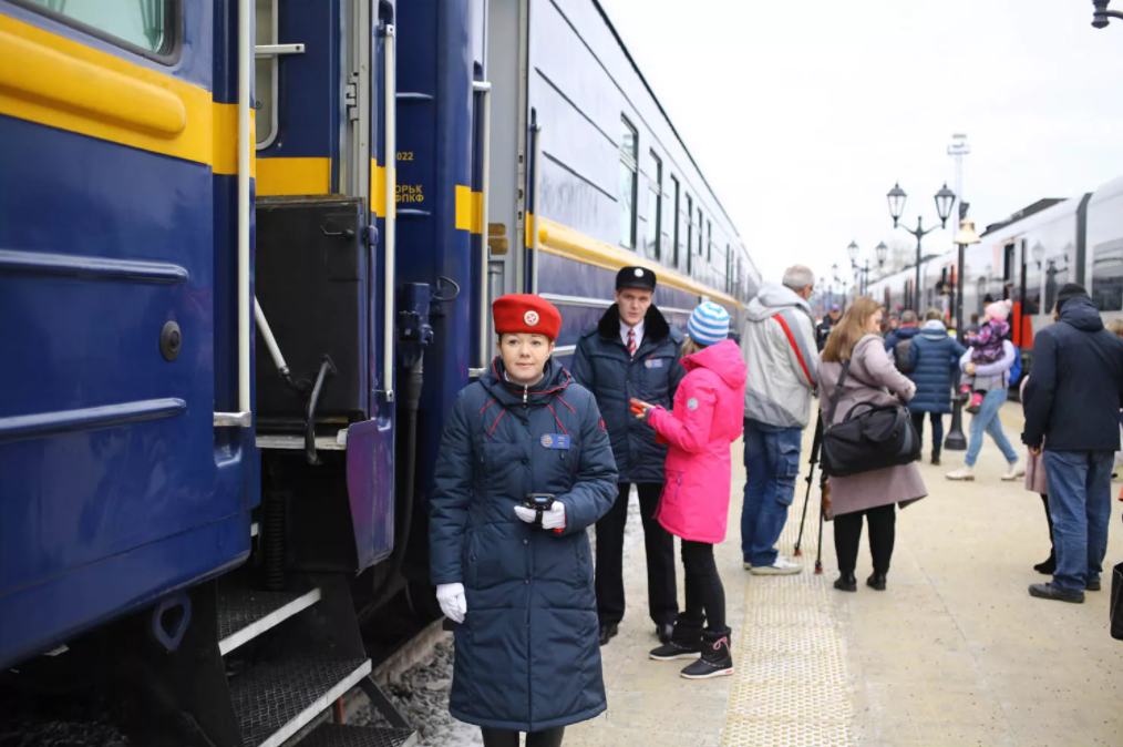 Ретропоезд спаровозом