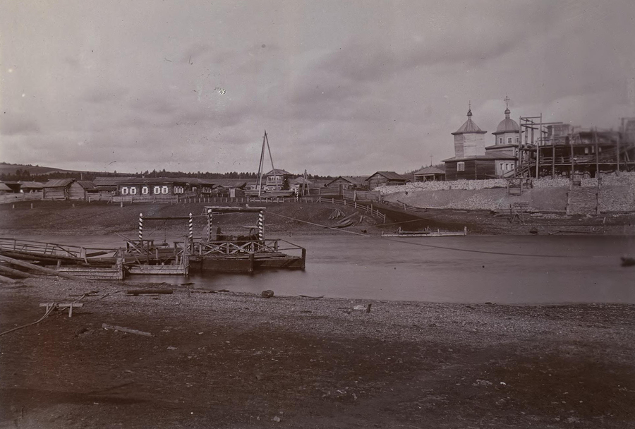 Река Лена, конец девятнадцатого — начало двадцатого века. Фото: фотография из альбома “Виды Якутской области” И. Попова