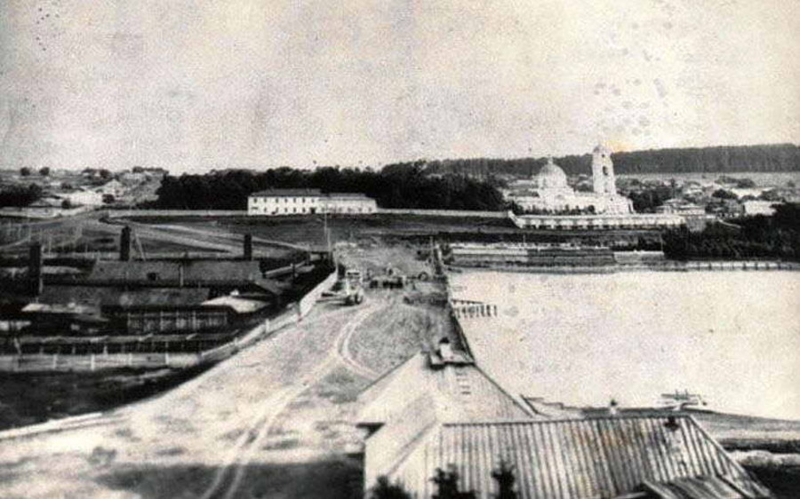 Суксунский железоделательный завод на реке Суксунчик, 1908 год. Фото: wikimedia/неизвестный автор