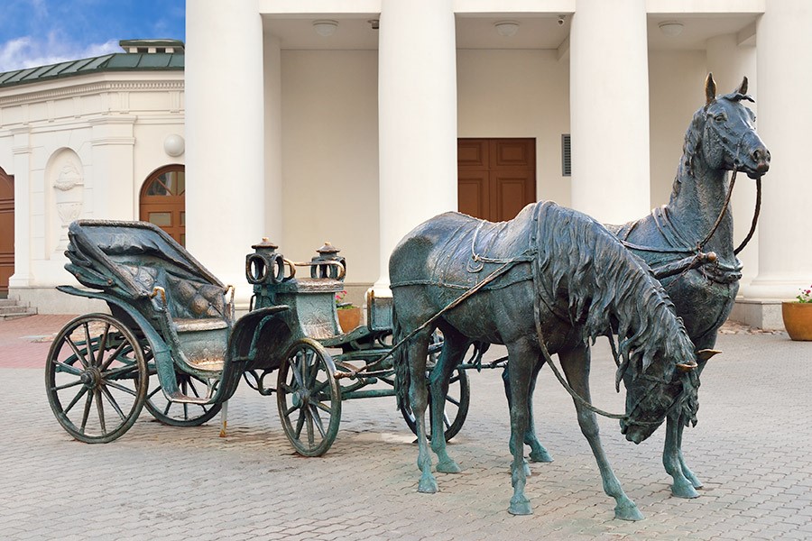  Скульптура «Конный экипаж», Минск 