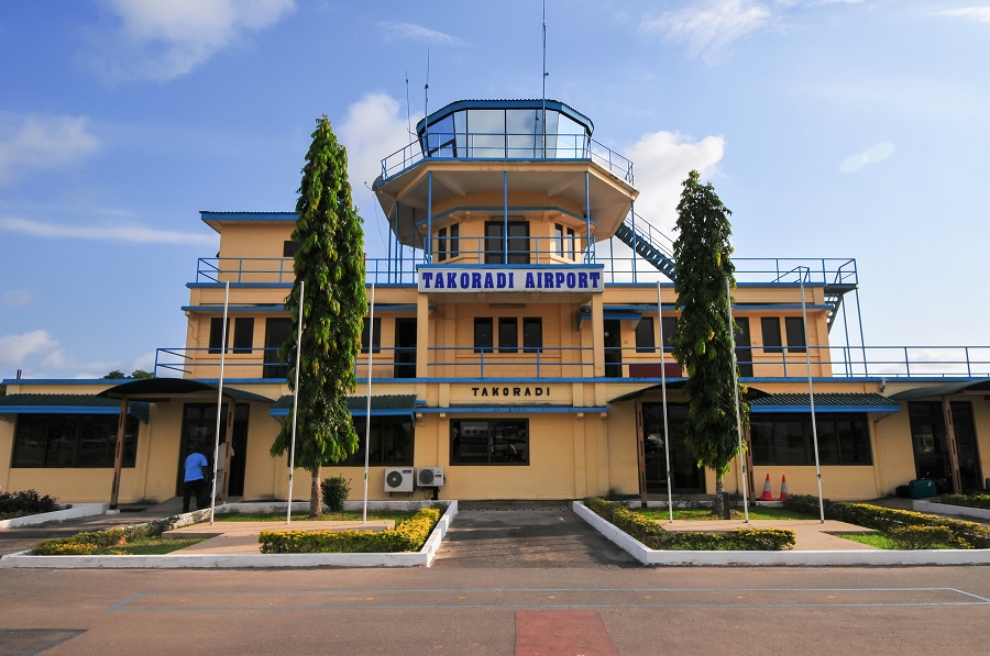 Аэропорт Такоради