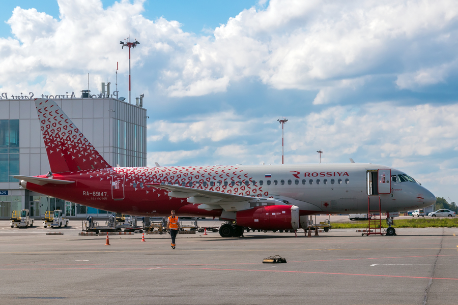 SSJ-100 в ливрее авиакомпании «Россия». Фото: wikimedia/Mike1979 Russia 