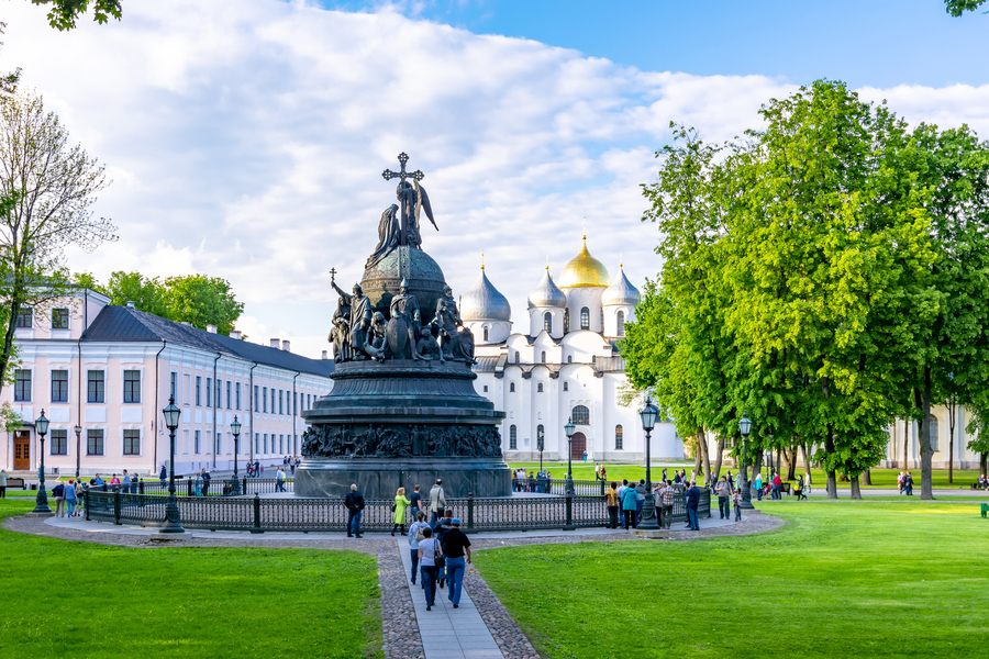  Памятник Тысячелетию России