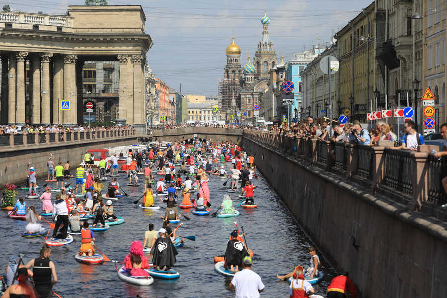 Из воды да в палатку, или Девушка С Веслом