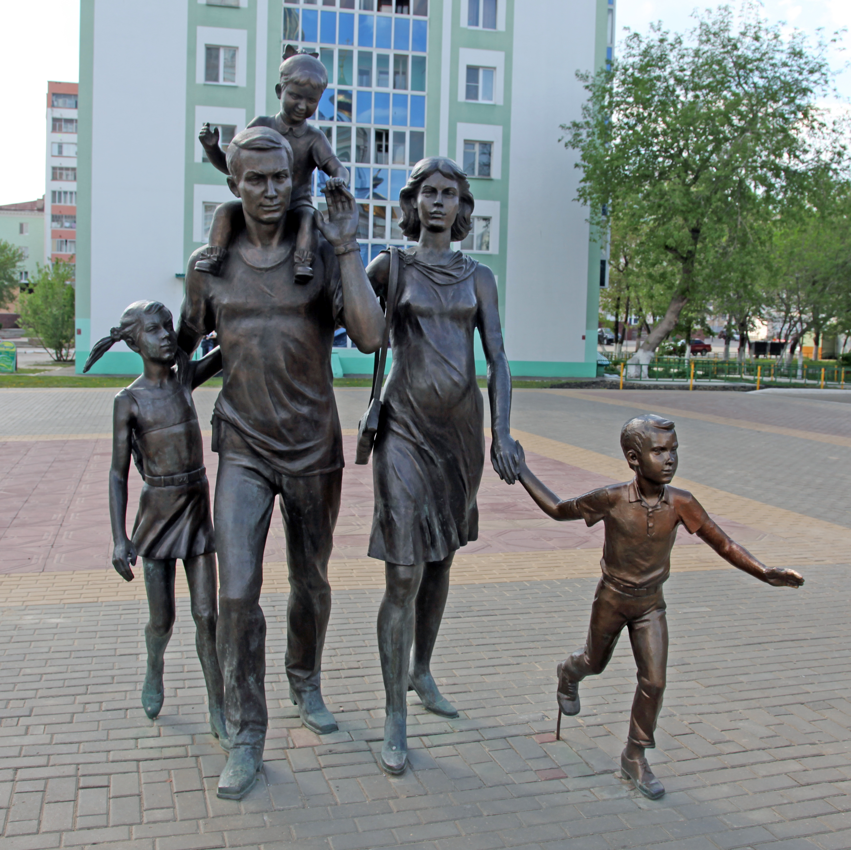 Памятник семье, Саранск