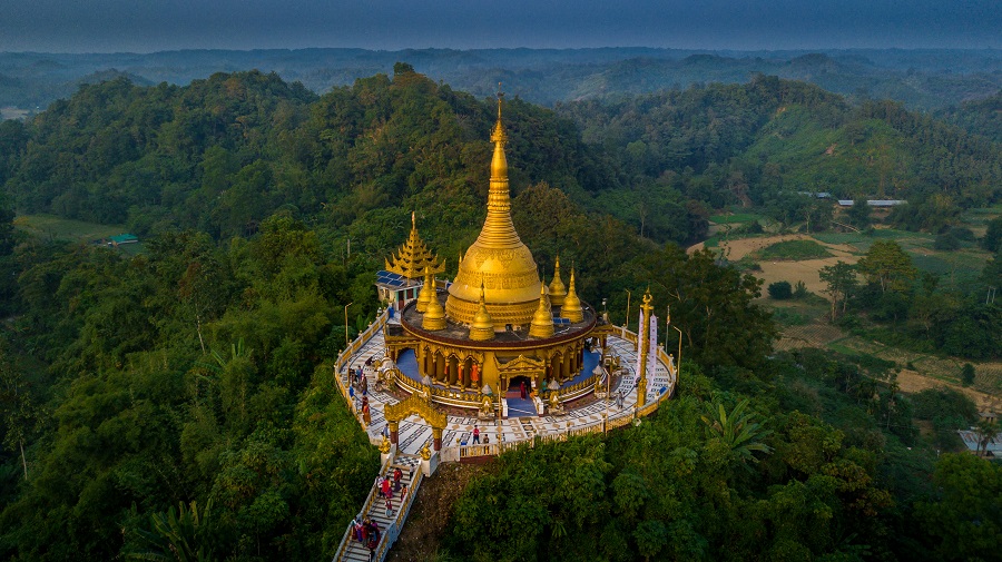Монастырь Buddha Dhatu Jadi 