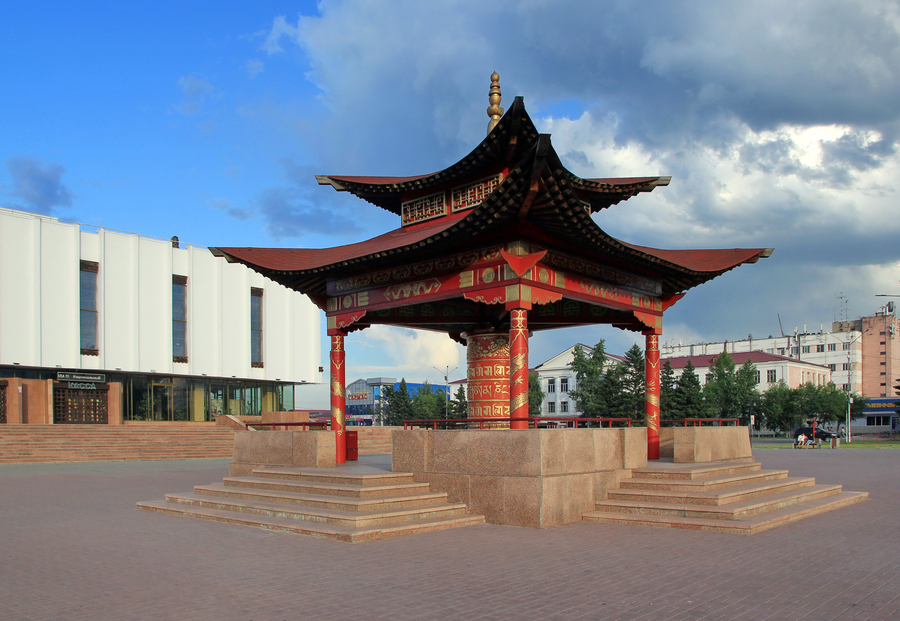 Пагода с молитвенным барабаном, Кызыл