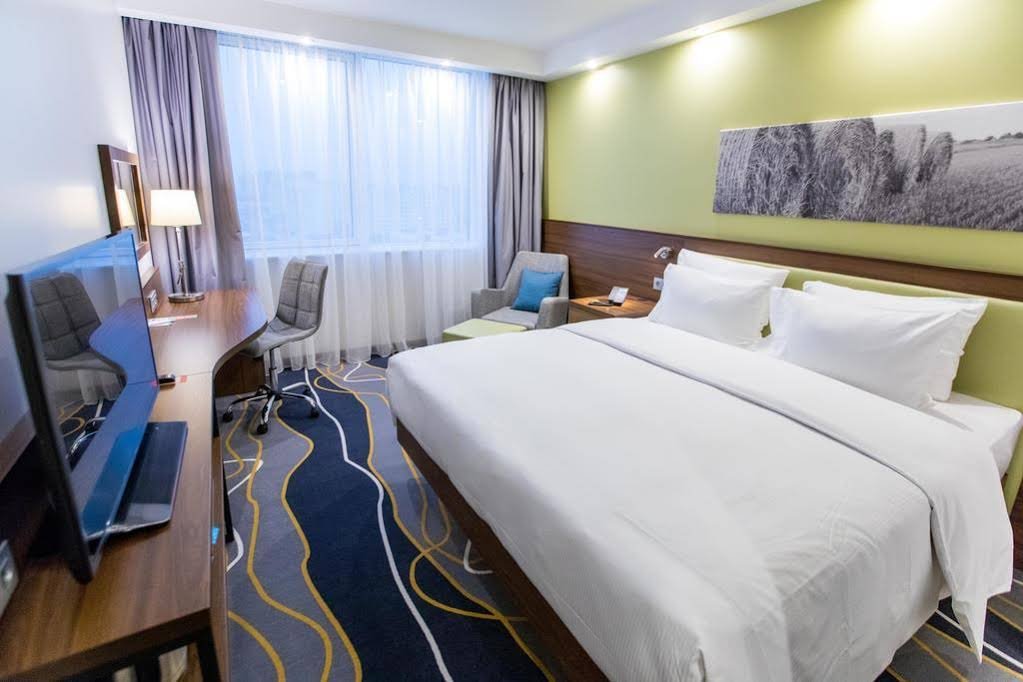Стандартный номер с двуспальной кроватью в Hampton by Hilton Brest