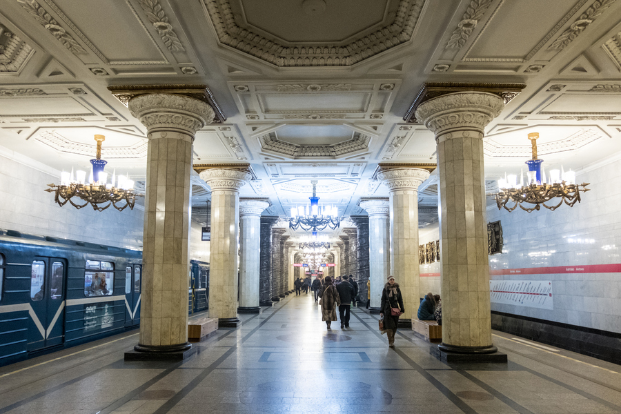 Метро в Санкт-Петербурге