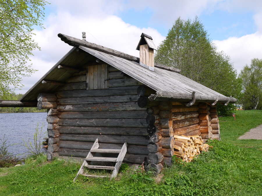 Русские бани на дровах в Кургане - цены, фото, отзывы, адреса и телефоны