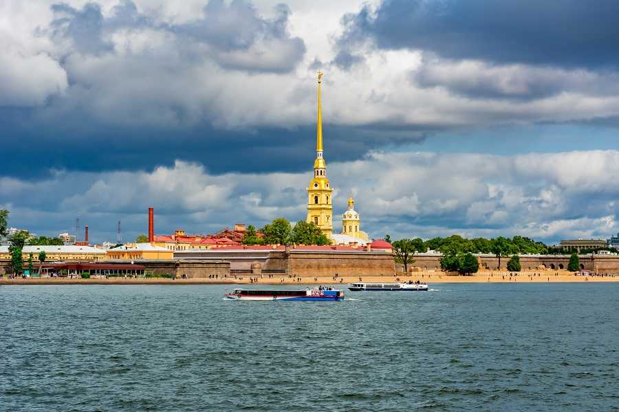 Археологи выяснили, кто на самом деле строил Петербург