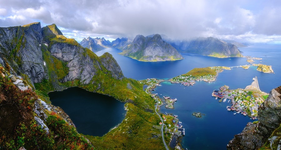  Фьорды, Лофотенские острова, Норвегия 