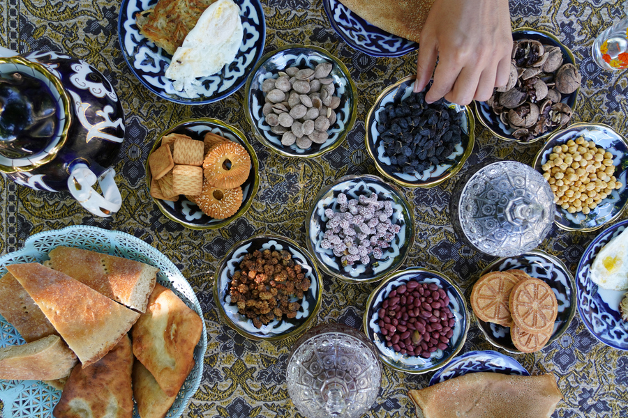 Традиционный узбекский завтрак. Фото: istockphoto