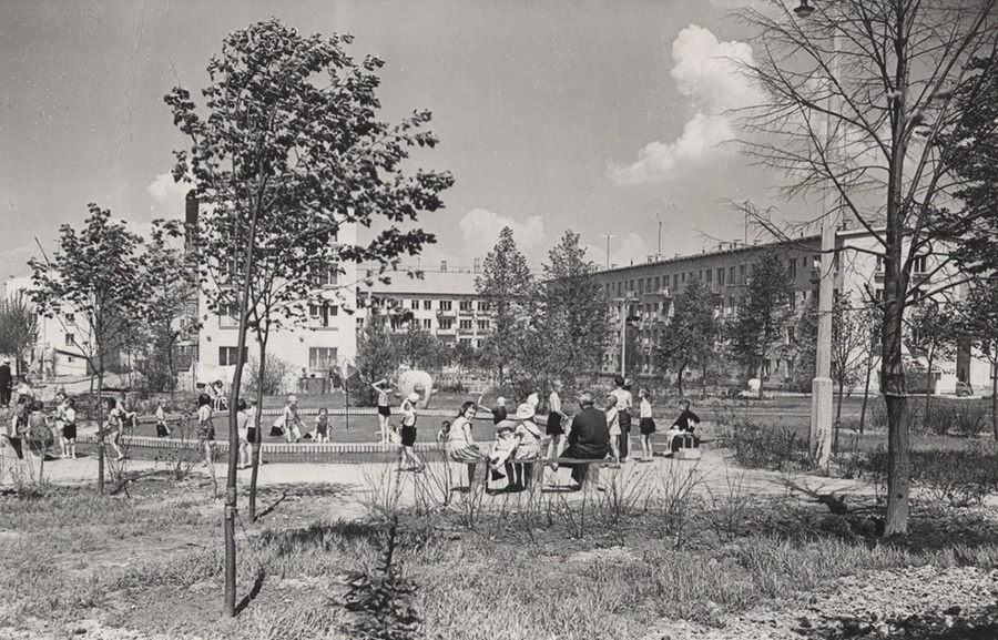  9-й квартал Новых Черёмушек, 1958 год. Фото russiainphoto.ru/Наум Грановский 