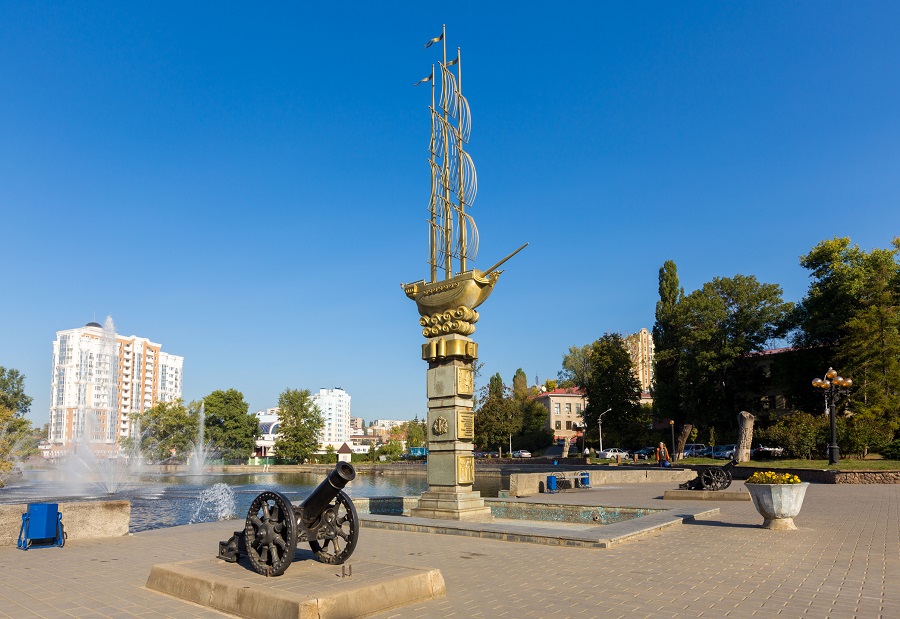 Памятник 300-летию Липецка Памятник 300-летию Липецка