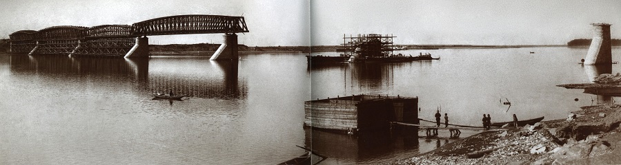 Вид с правого берега Оби на строительство железнодорожного моста, 1895–1896 годы