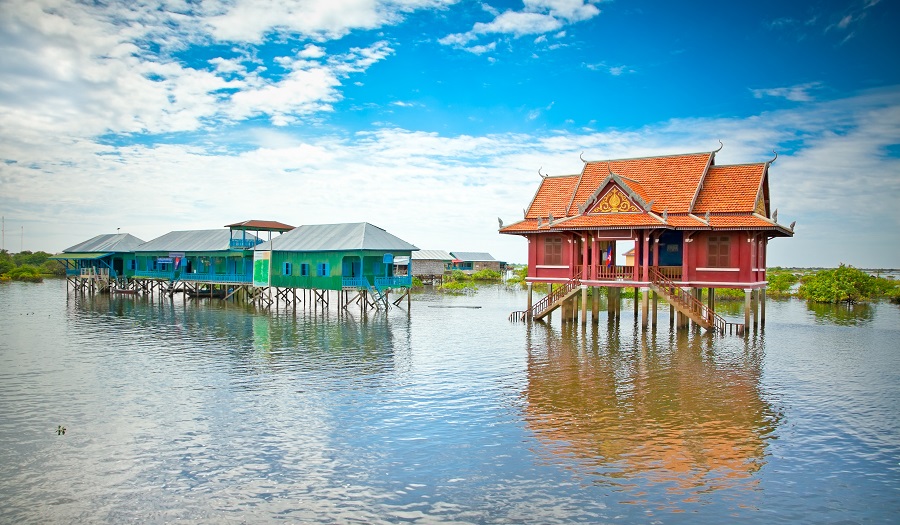  Озеро Тонлесап в Камбодже 