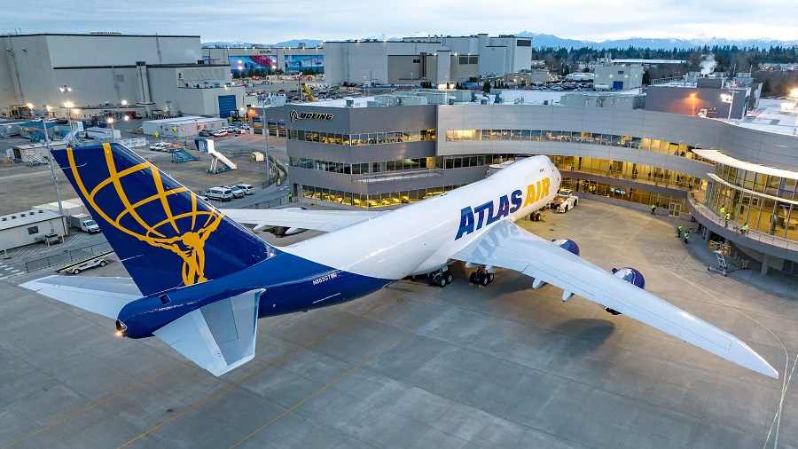 Последний 747-й, произведённый Boeing для авиакомпании Atlas Air. Это грузовик 747-8F. Фото: Atlas Air