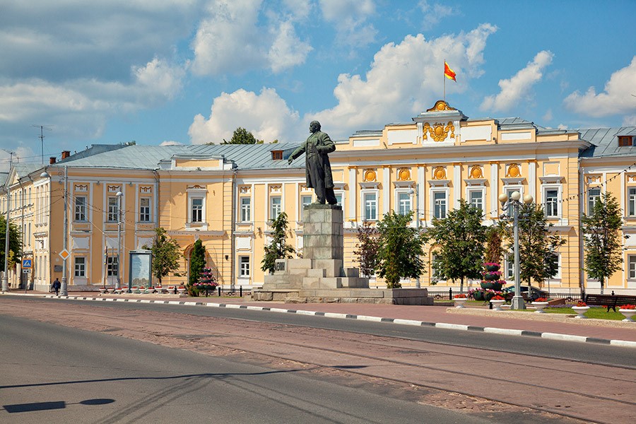  Площадь Ленина, Тверь 