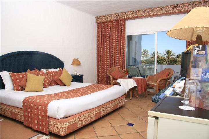 Отель Odyssee Resort. Зарзис, Тунис