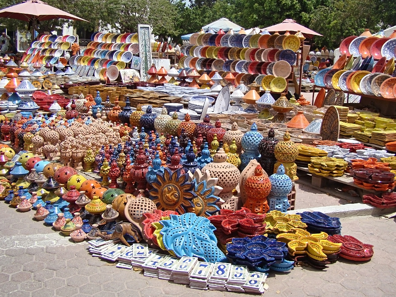 Рынок керамики, Тунис. 