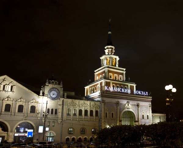 Вокзал в москве ночное
