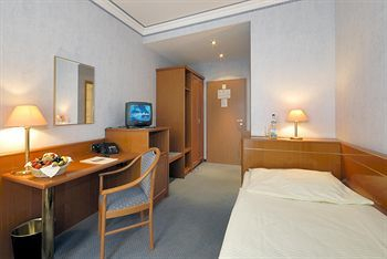City Partner Waldbahn Hotel — фото 2