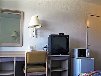 Motel 6 Big Spring — фото 3