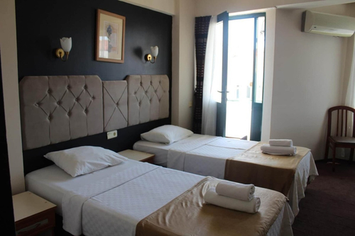 Urgenc Hotel — фото 4