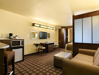 Microtel Inns & Suites — фото 2