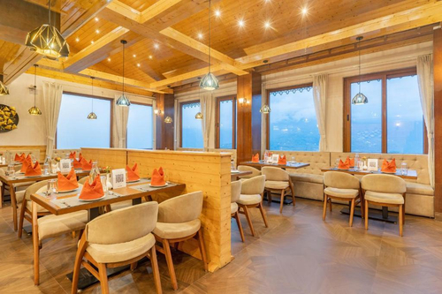 SUMMIT ALPINE ABODE HOTEL — фото 4