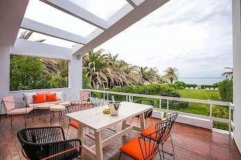 Hestia Beachfront Villa — фото 3