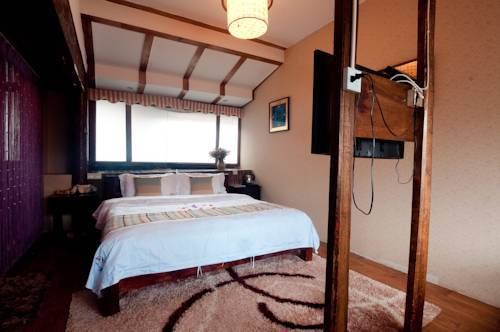 Time Theme Inn — фото 2
