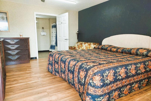 Studio Inn & Suites — фото 4