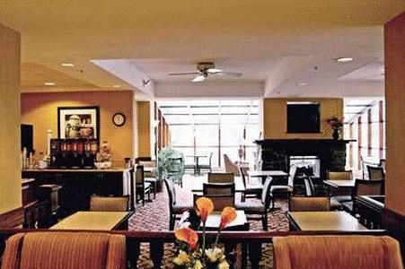 Hampton Inn West Springfield — фото 5
