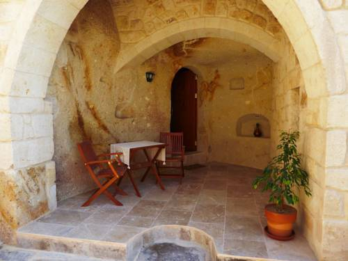 Courtyard Cave Hotel — фото 3