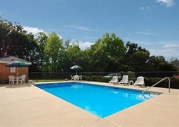 QUALITY INN GREER — фото 4
