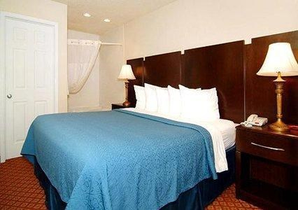 Quality Inn & Suites — фото 4